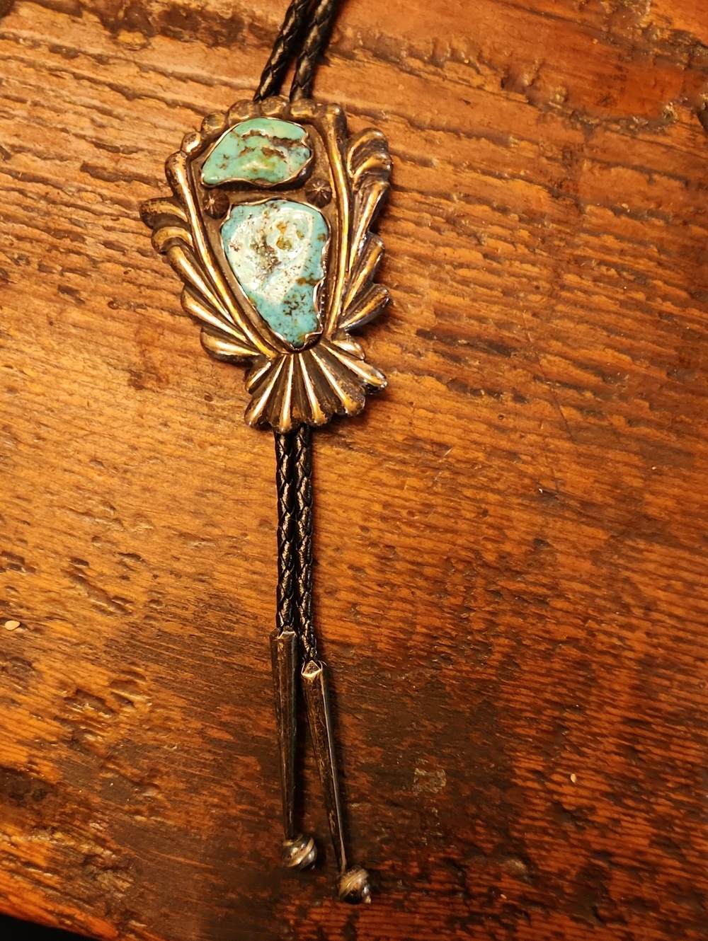 Turquoise Stone Bolo Necklace with Silver-Tone Shield
